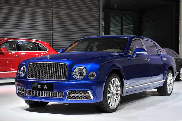 6. 宾利幕尚长轴距版.jpg