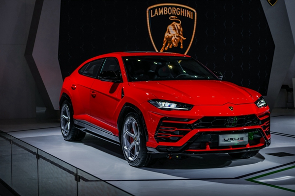 05 - 兰博基尼Urus.jpg