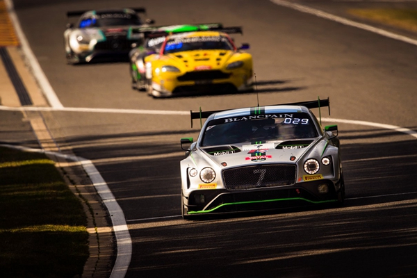 7号宾利赛车征战2018年帕斯24小时耐力赛 (2).jpg