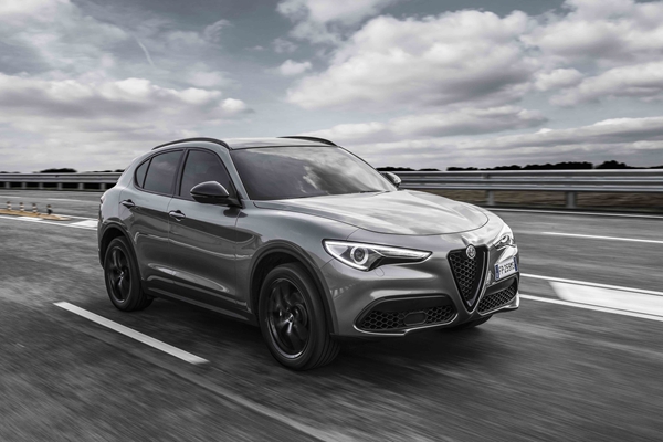 4 阿尔法·罗密欧Stelvio BLACK PACKAGE黑标限量版.jpg