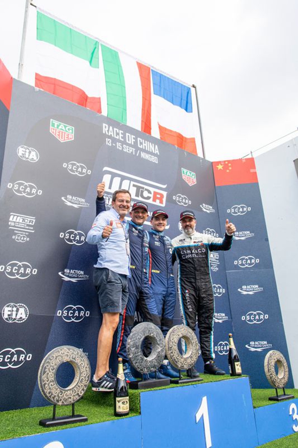 4.现代汽车i30 N TCR 荣获 2019 WTCR 中国站第二回合冠军 .jpg