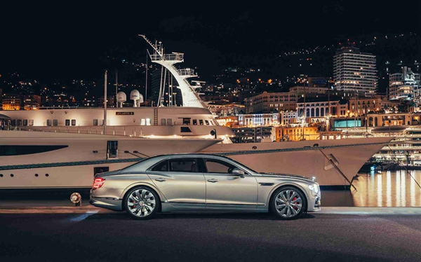 宾利全新飞驰预计将于2020年开始交付 (6).jpg