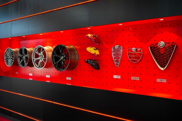 6. 阿尔法·罗密欧个性化选配区.jpg